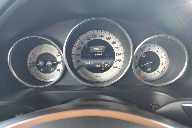 Used Mercedes-Benz E-Class 2015 Restyled E 260 L Sport Edition Instrument Cluster