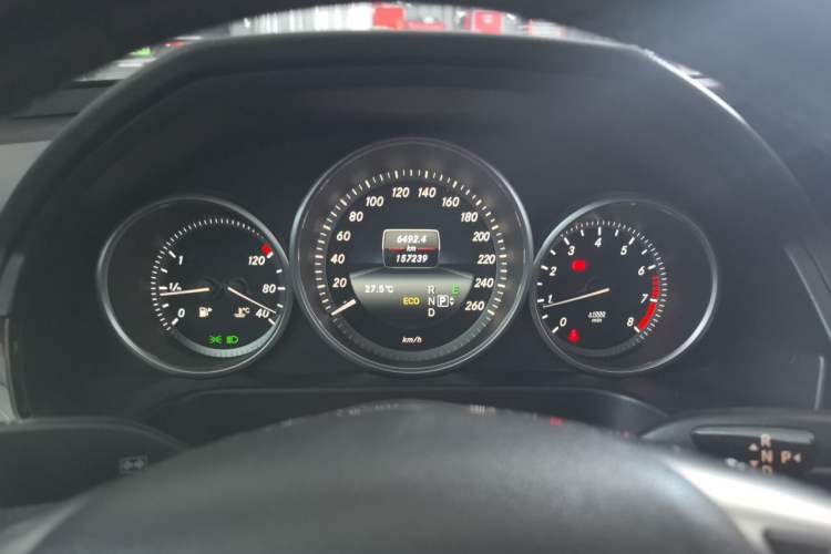 Used Mercedes-Benz E-Class 2015 Facelift E 200 L Instrument Cluster
