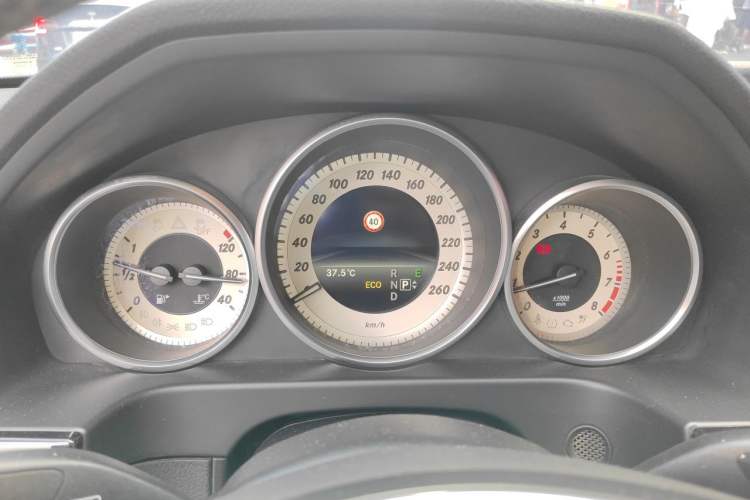 Used Mercedes-Benz E-Class 2015 E 260 L Sport Luxury Model Instrument Cluster
