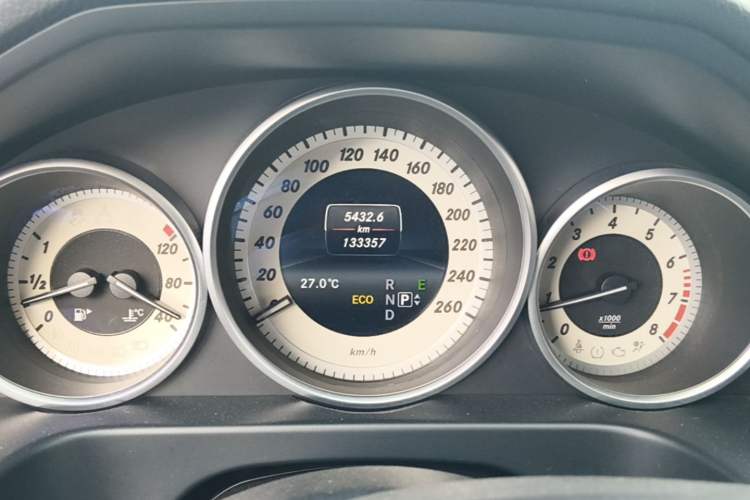 Used Mercedes-Benz E-Class 2015 Restyled E 260 L Sport Edition Instrument Cluster