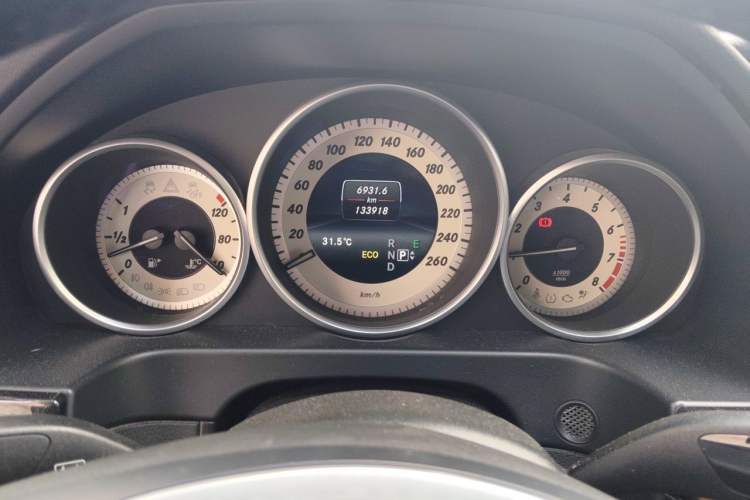 Used Mercedes-Benz E-Class 2015 E 260 L Sport Edition Instrument Cluster