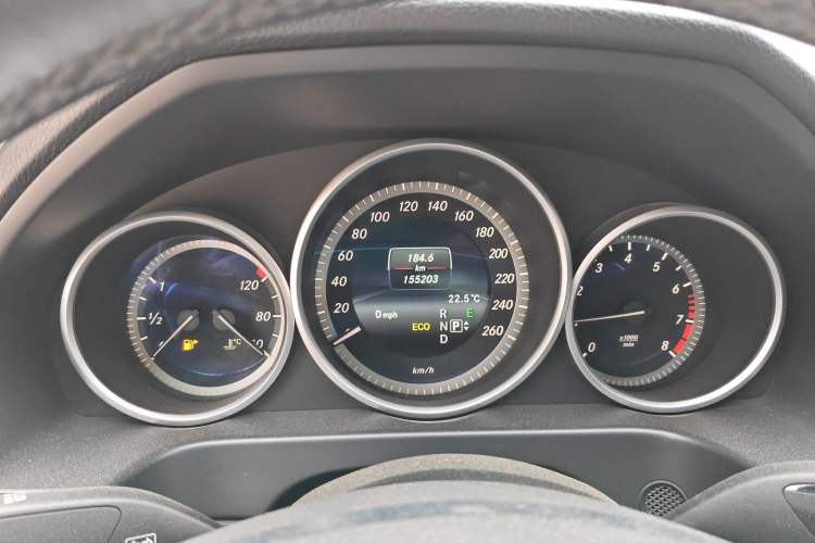 Used Mercedes-Benz E-Class 2015 Facelift E 200 L Instrument Cluster