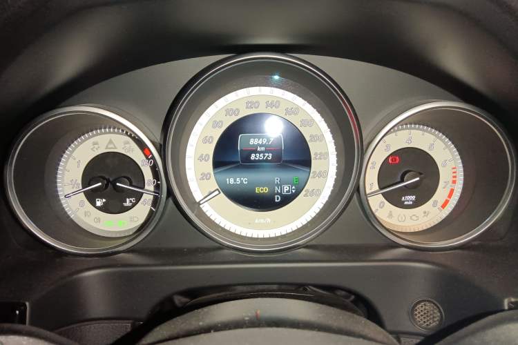 Used Mercedes-Benz E-Class 2015 E 200 L Sport Edition Instrument Cluster