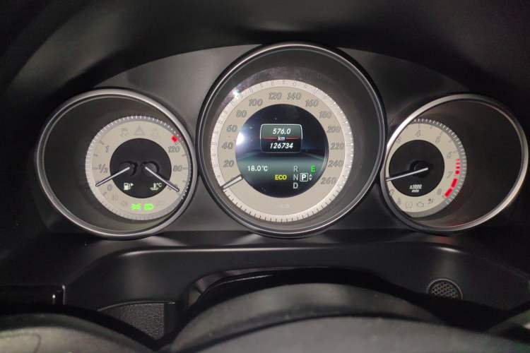 Used Mercedes-Benz E-Class 2015 E 260 L Sport Edition Instrument Cluster