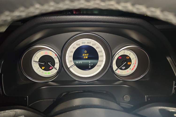 Used Mercedes-Benz E-Class 2015 Restyled E 260 L Sport Edition Instrument Cluster