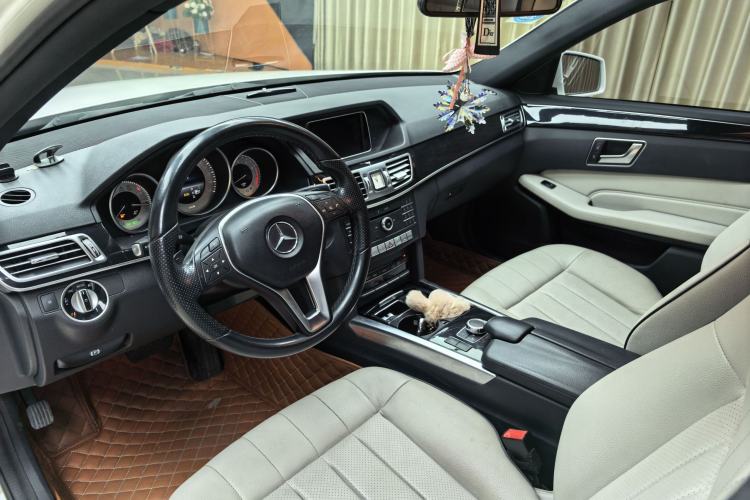 Used Mercedes-Benz E-Class 2015 Revised E 180 L Sport Edition Interior 2