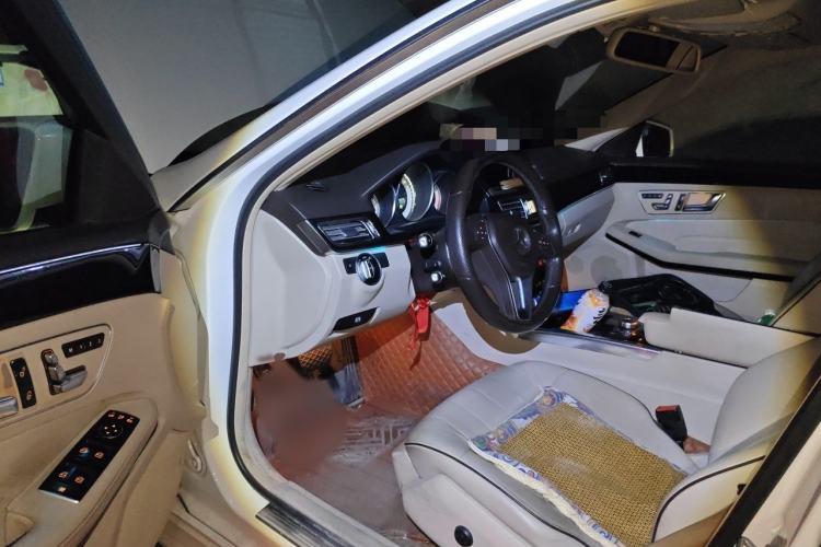 Used Mercedes-Benz E-Class 2015 Restyled E 260 L Sport Edition Interior 3