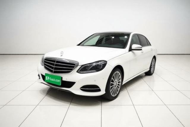 Mercedes-Benz E-Class 2015 E 260 L usado