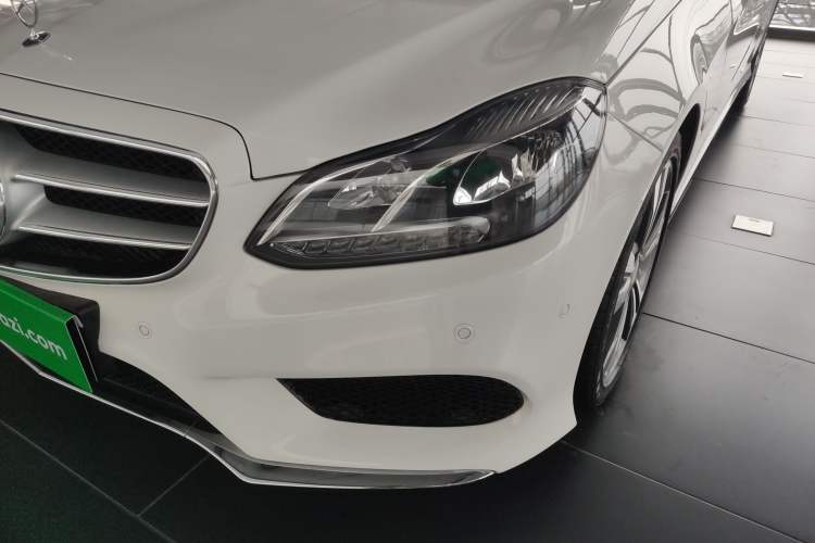 Used Mercedes-Benz E-Class 2015 Restyled E 260 L Sport Edition Left Front Headlight