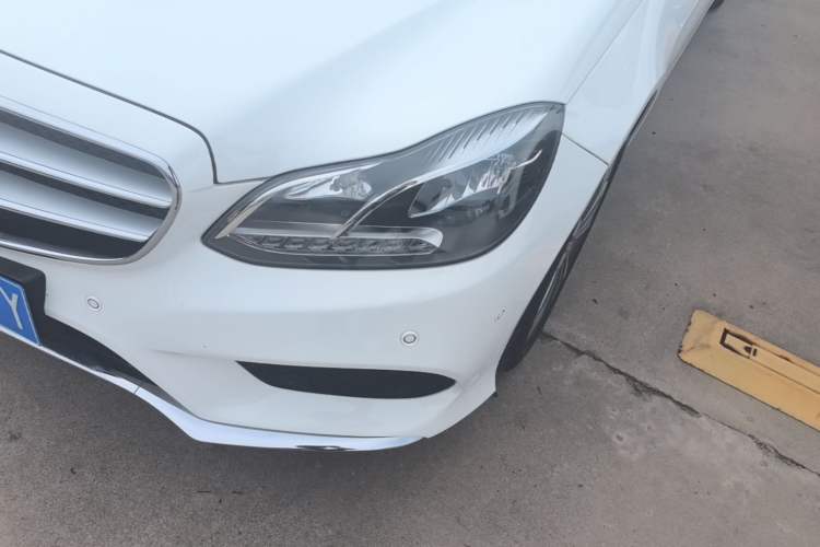 Used Mercedes-Benz E-Class 2015 E 260 L Sport Edition Left Front Headlight
