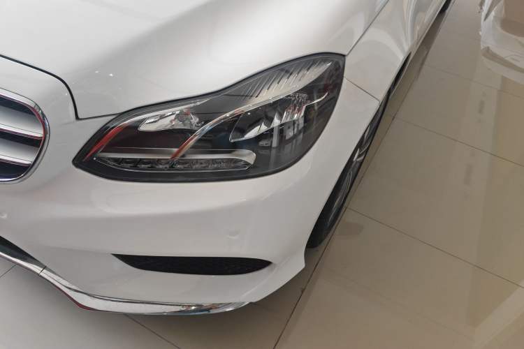 Used Mercedes-Benz E-Class 2015 Facelift E 200 L Sport Edition Left Front Headlight