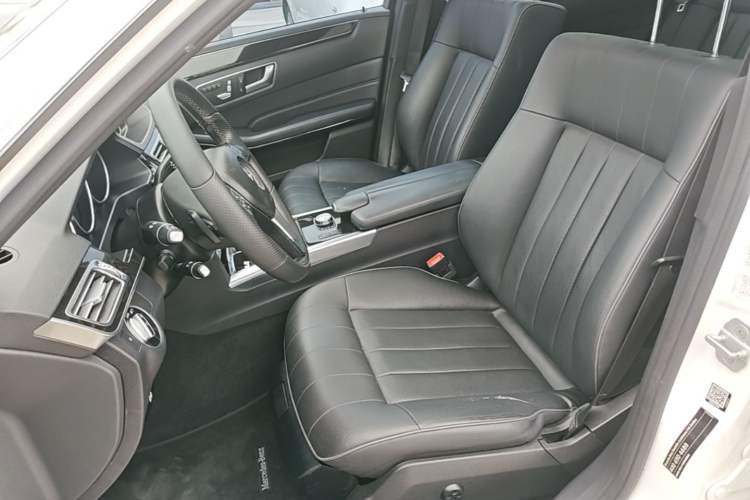Used Mercedes-Benz E-Class 2015 E 260 L Sport & Fashion Model Left Front Seat