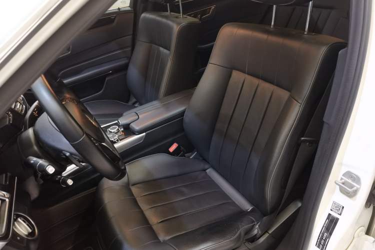Used Mercedes-Benz E-Class 2015 Facelift E 200 L Sport Edition Left Front Seat