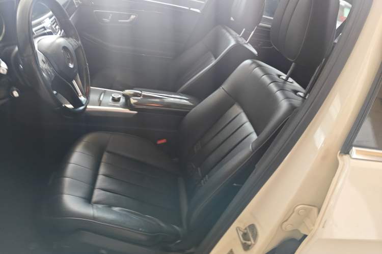 Used Mercedes-Benz E-Class 2015 Facelift E 200 L Sport Edition Left Front Seat