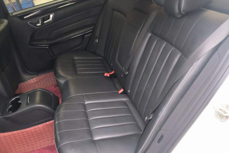 Used Mercedes-Benz E-Class 2015 Facelift E 200 L Sport Edition Left Rear Seat
