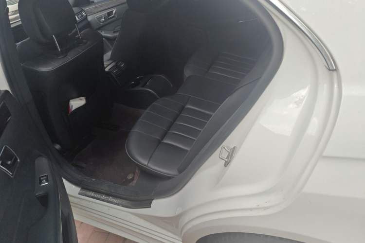 Used Mercedes-Benz E-Class 2015 Restyled E 260 L Sport Edition Left Rear Seat