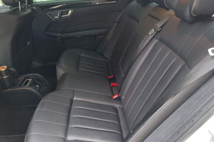 Used Mercedes-Benz E-Class 2015 Restyled E 260 L Sport Edition Left Rear Seat