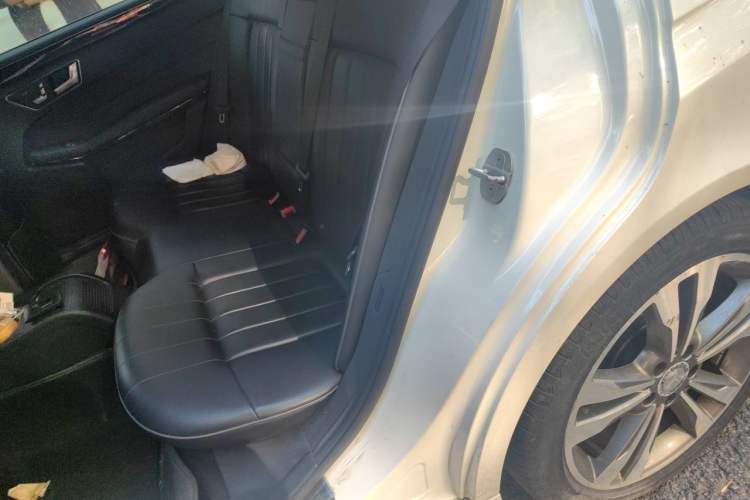 Used Mercedes-Benz E-Class 2015 Facelift E 200 L Sport Edition Left Rear Seat