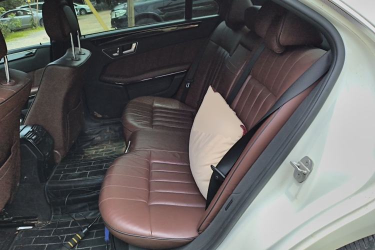 Used Mercedes-Benz E-Class 2015 E 320 L Sport 4MATIC Left Rear Seat