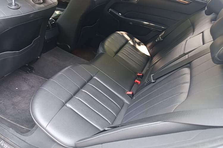 Used Mercedes-Benz E-Class 2015 E 200 L Left Rear Seat