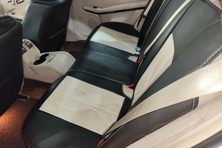 Used Mercedes-Benz E-Class 2015 Facelift E 200 L Sport Edition Left Rear Seat