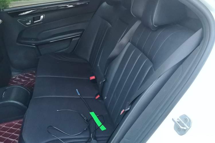 Used Mercedes-Benz E-Class 2015 Restyled E 260 L Sport Edition Left Rear Seat