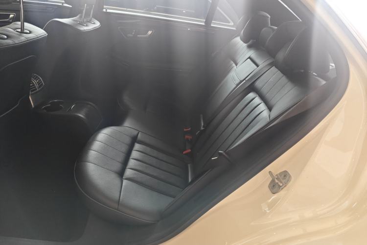 Used Mercedes-Benz E-Class 2015 Facelift E 200 L Sport Edition Left Rear Seat