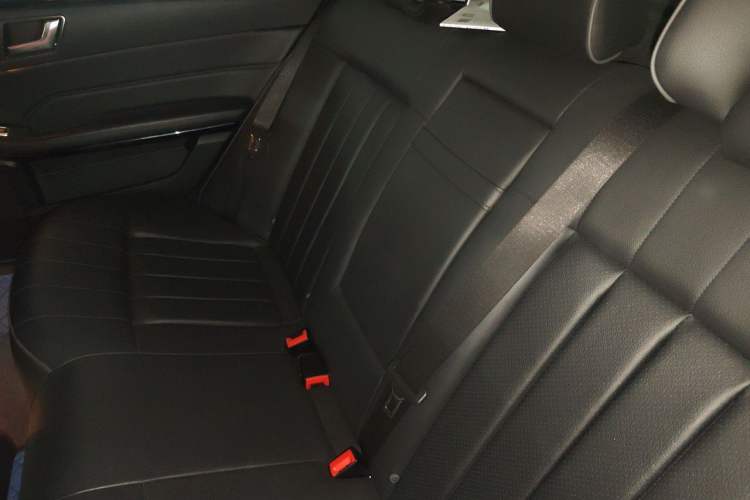Used Mercedes-Benz E-Class 2015 Restyled E 260 L Sport Edition Left Rear Seat