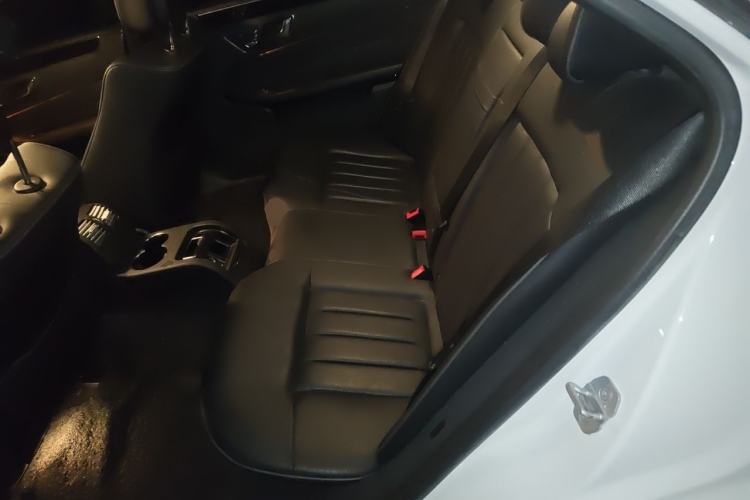 Used Mercedes-Benz E-Class 2015 E 260 L Sport Edition Left Rear Seat