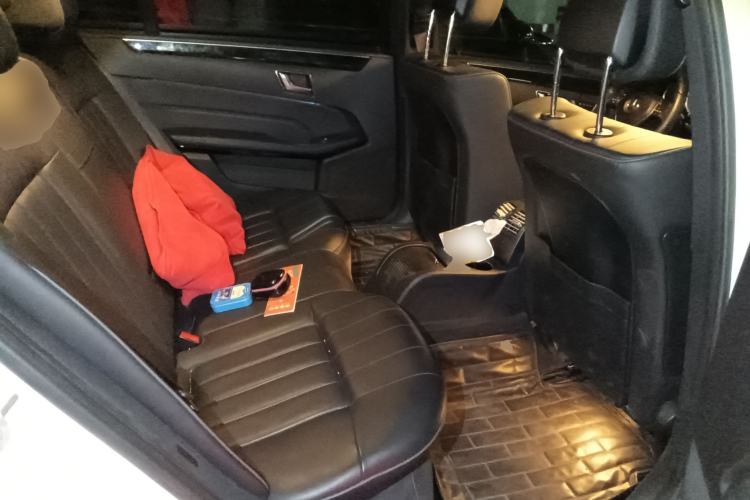 Used Mercedes-Benz E-Class 2015 E 200 L Sport Edition Left Rear Seat