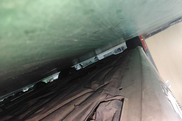 Used Mercedes-Benz E-Class 2015 E 260 L Sport Edition Left Side Sill