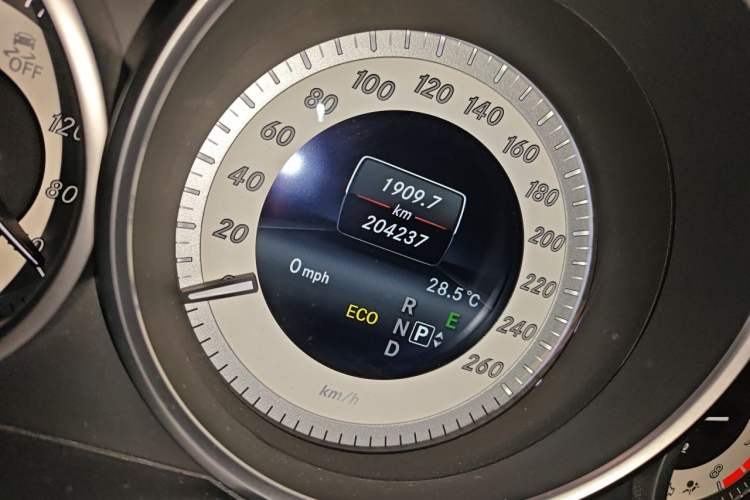 Used Mercedes-Benz E-Class 2015 E 260 L Sport Luxury Model Odometer Close Up