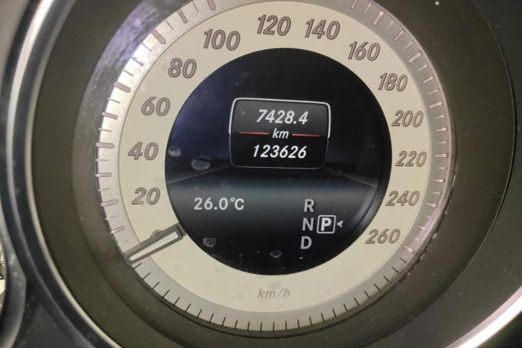 Used Mercedes-Benz E-Class 2015 Restyled E 260 L Sport Edition Odometer Close Up