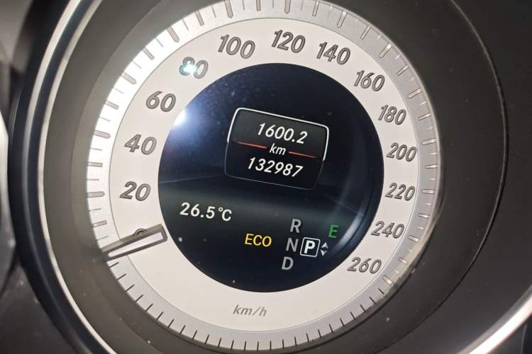 Used Mercedes-Benz E-Class 2015 E 260 L Sport Luxury Model Odometer Close Up