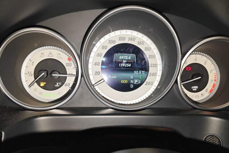 Used Mercedes-Benz E-Class 2015 Restyled E 260 L Sport Edition Odometer Close Up