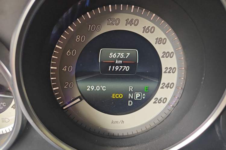 Used Mercedes-Benz E-Class 2015 Facelift E 200 L Sport Edition Odometer Close Up