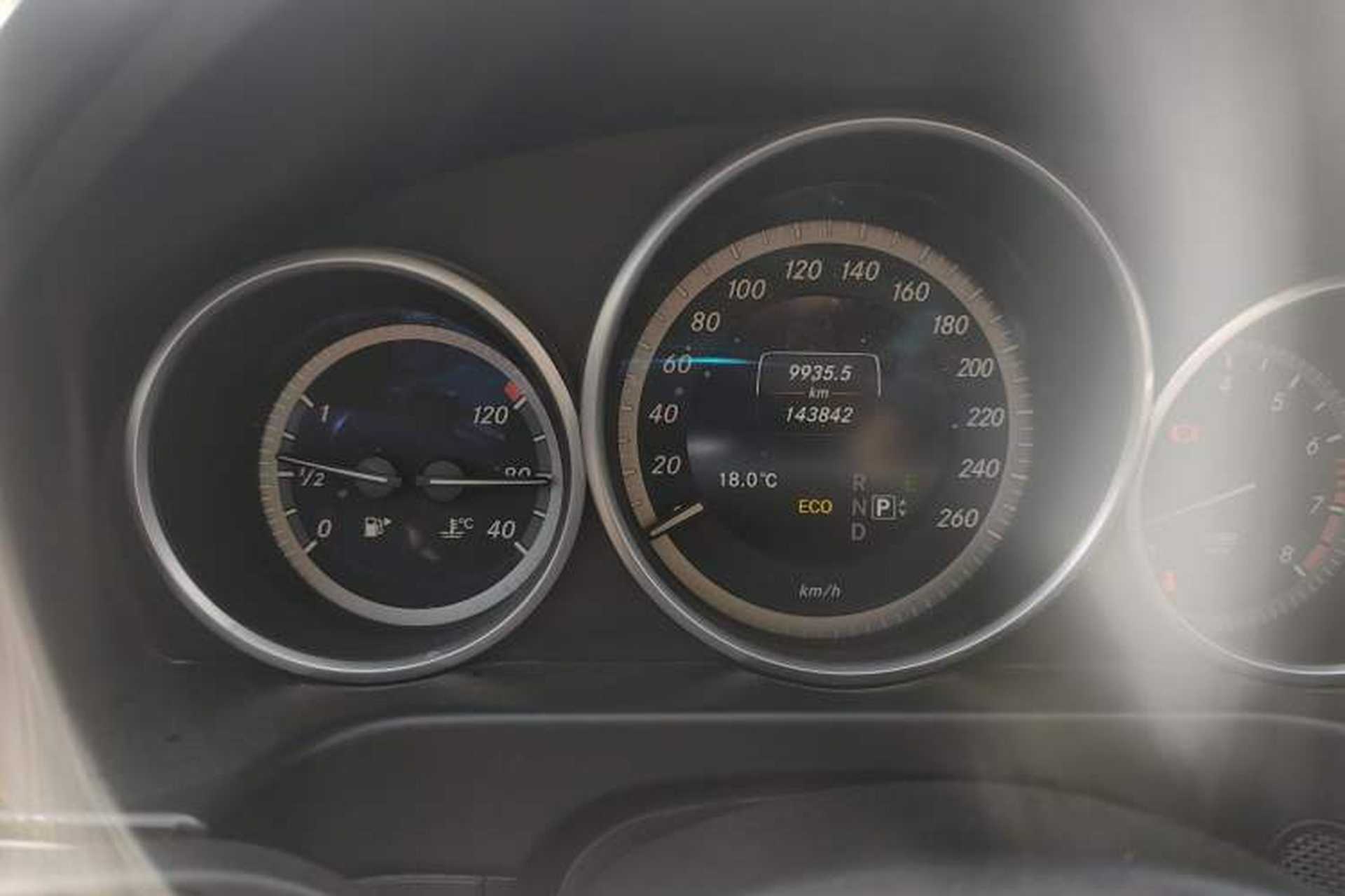 Used Mercedes-Benz E-Class 2015 E 200 L Odometer Close Up
