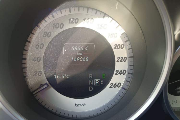 Used Mercedes-Benz E-Class 2015 Restyled E 260 L Sport Edition Odometer Close Up