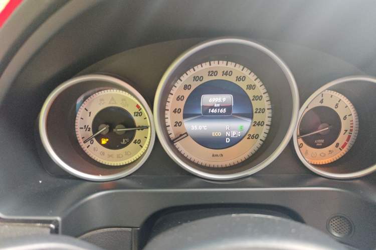 Used Mercedes-Benz E-Class 2015 Restyled E 260 L Sport Edition Odometer Close Up