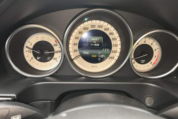 Used Mercedes-Benz E-Class 2015 E 260 L Sport Luxury Model Odometer Close Up