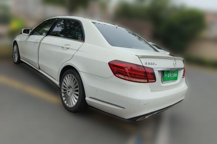 Used Mercedes-Benz E-Class 2015 E 200 L Rear Left 45 Deg