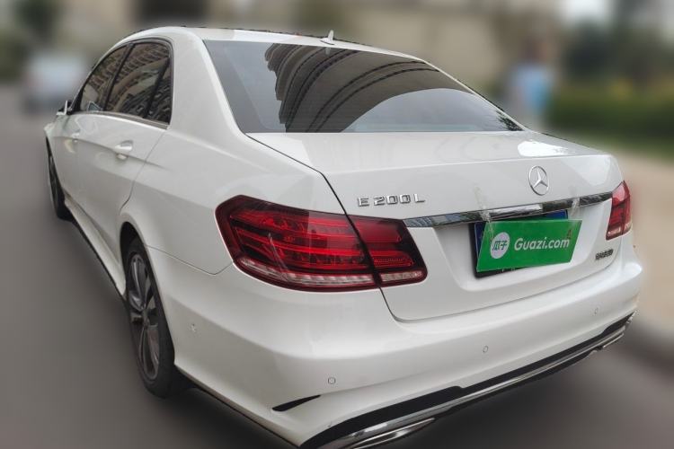 Used Mercedes-Benz E-Class 2015 Facelift E 200 L Sport Edition Rear Left 45 Deg
