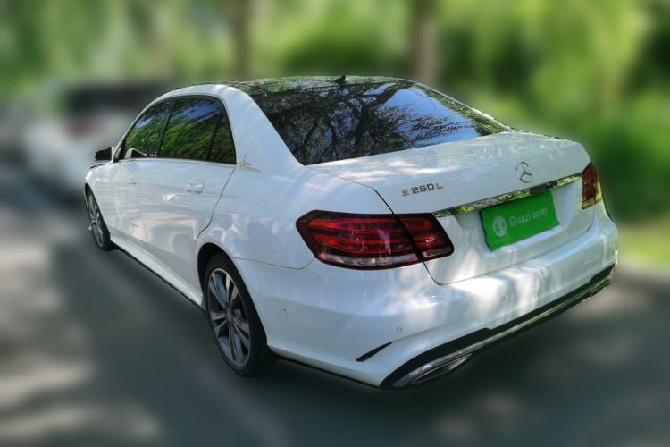 Used Mercedes-Benz E-Class 2015 Facelift E 200 L Sport Edition Rear Left 45 Deg