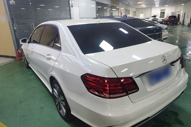 Used Mercedes-Benz E-Class 2015 E 260 L Sport Edition Rear Left 45 Deg