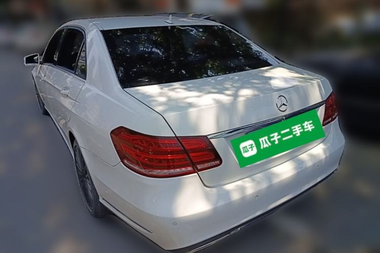 Used Mercedes-Benz E-Class 2015 E 200 L Rear Left 45 Deg