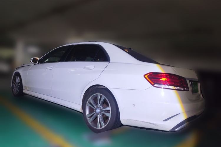 Used Mercedes-Benz E-Class 2015 E 260 L Sport Edition Rear Left 45 Deg
