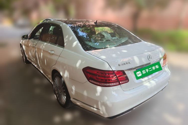 Used Mercedes-Benz E-Class 2015 E 200 L Rear Left 45 Deg