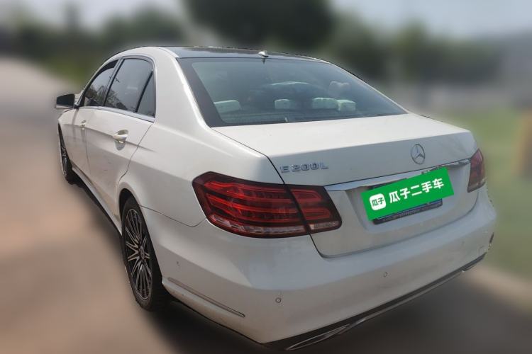 Used Mercedes-Benz E-Class 2015 E 200 L Rear Left 45 Deg