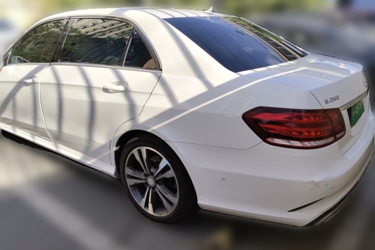 Used Mercedes-Benz E-Class 2015 E 260 L Sport Edition Rear Left 45 Deg