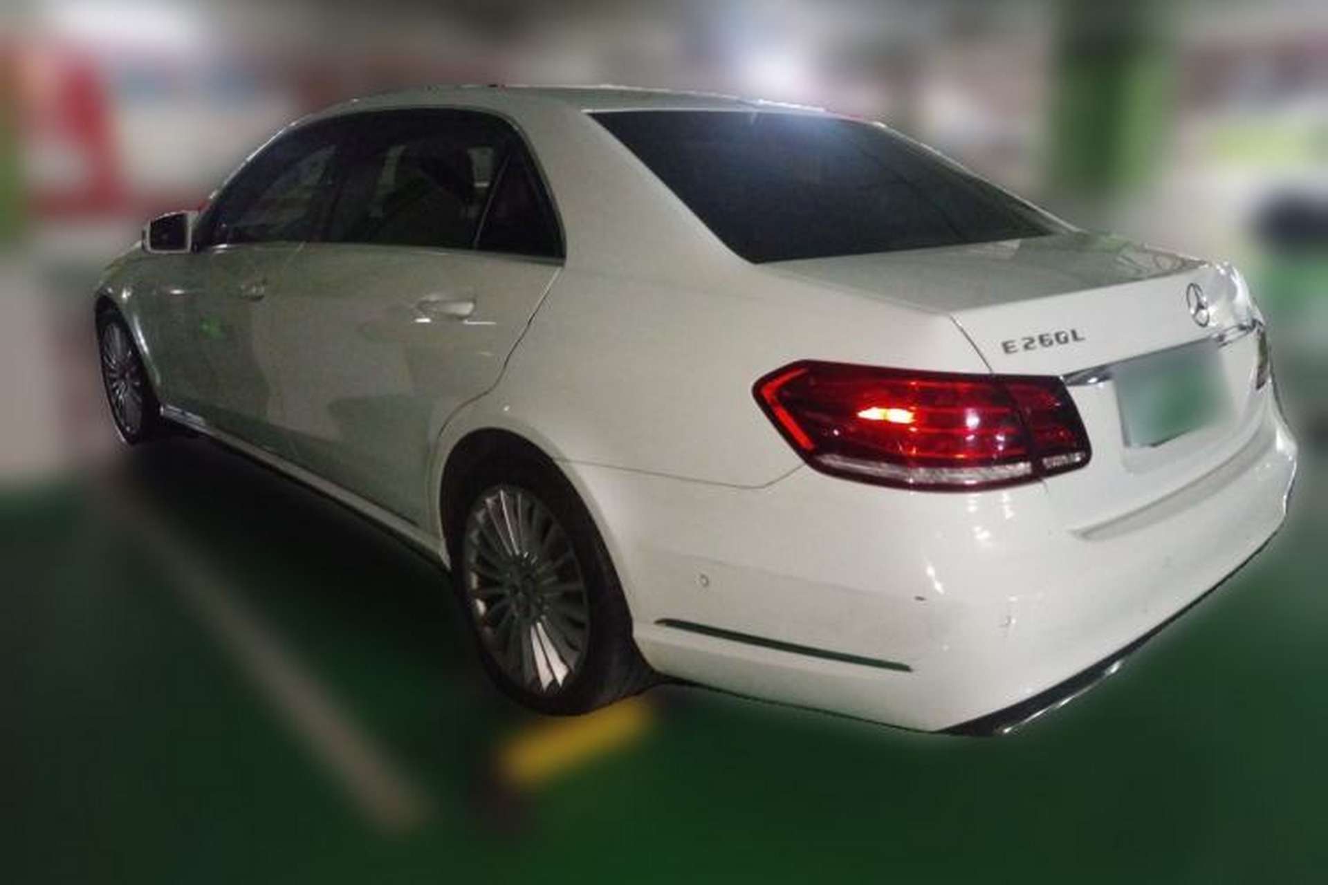 Used Mercedes-Benz E-Class 2015 E 200 L Rear Left 45 Deg